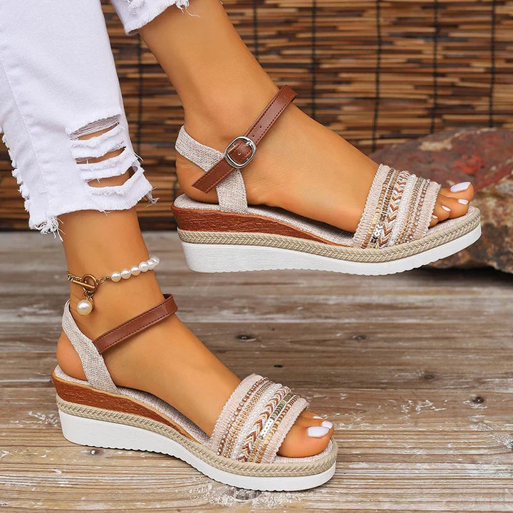Sunny Steps | Lilah Sandals