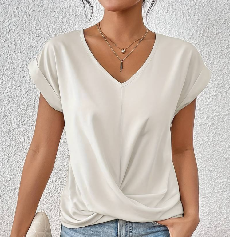 Timeless Basics | Ione V-Neck Top